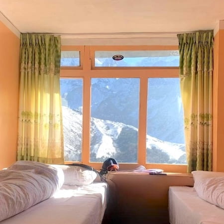 Bright Star Dingboche bedroom