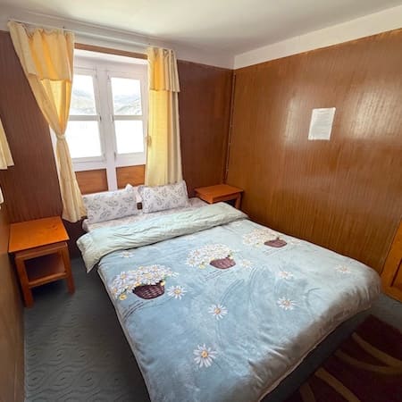 Bright Star room